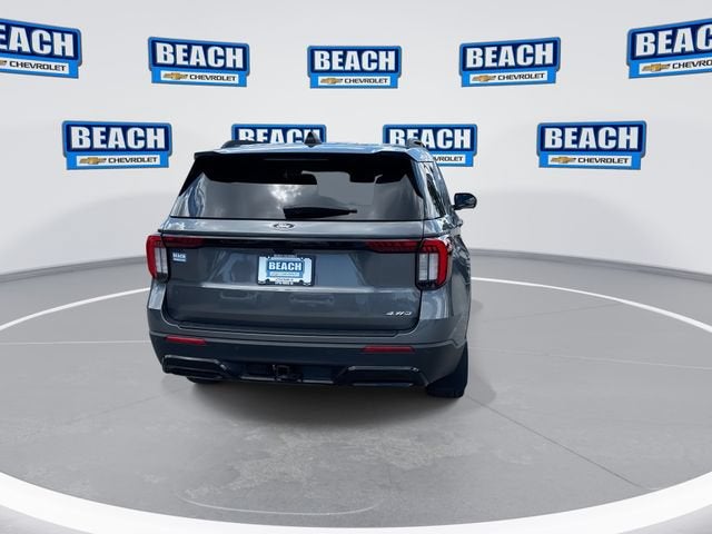 2025 Ford Explorer ST-Line
