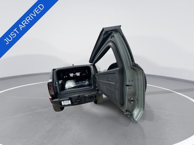 2024 GMC HUMMER EV SUV 3X
