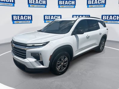 2025 Chevrolet Traverse LT