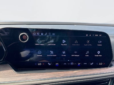 2025 Chevrolet Suburban LT