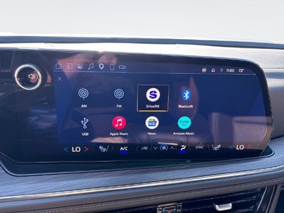 2025 Chevrolet Suburban LT