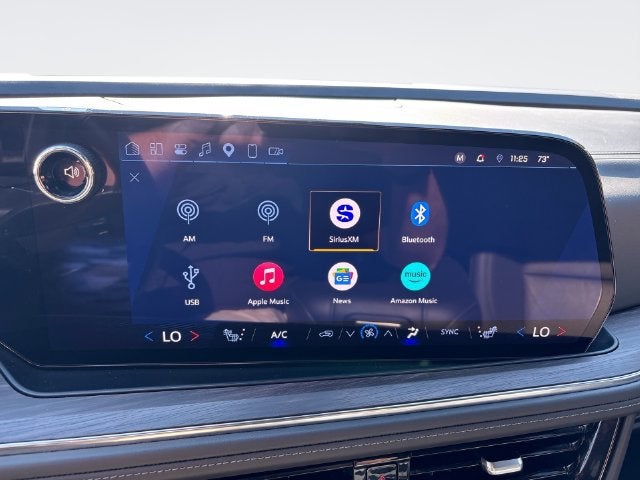 2025 Chevrolet Suburban LT