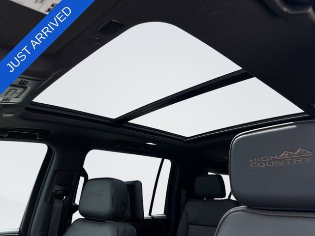 2024 Chevrolet Suburban High Country