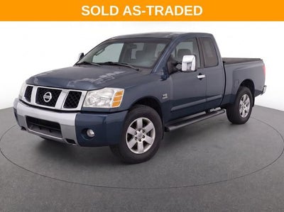 2004 Nissan Titan LE