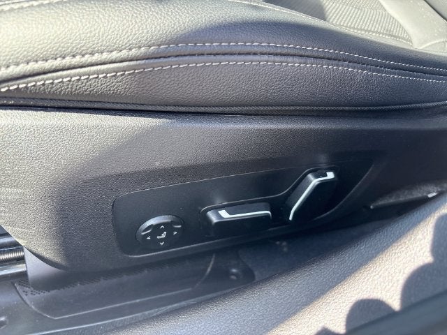 2026 BMW 3 Series 330i NA xDrive
