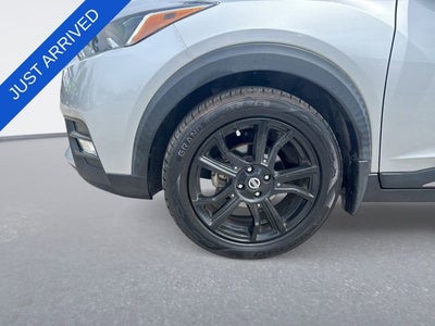 2019 Nissan Kicks SR