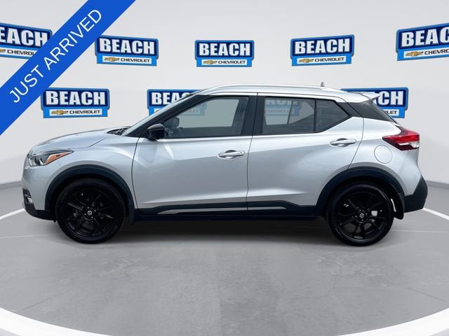 2019 Nissan Kicks SR