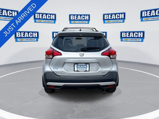 2019 Nissan Kicks SR