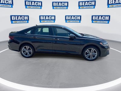 2024 Volkswagen Jetta SE