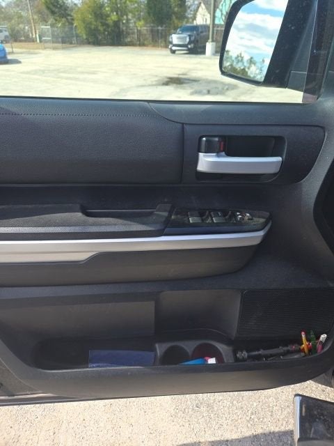 2015 Toyota Tundra 4WD Truck SR5