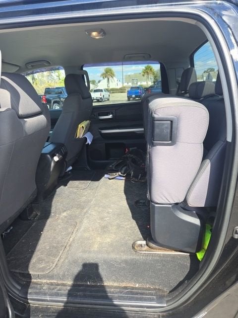 2015 Toyota Tundra 4WD Truck SR5