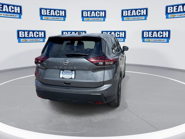 2025 Nissan Rogue SV
