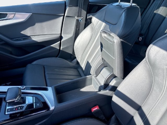 2025 Audi A5 Sportback S line Premium