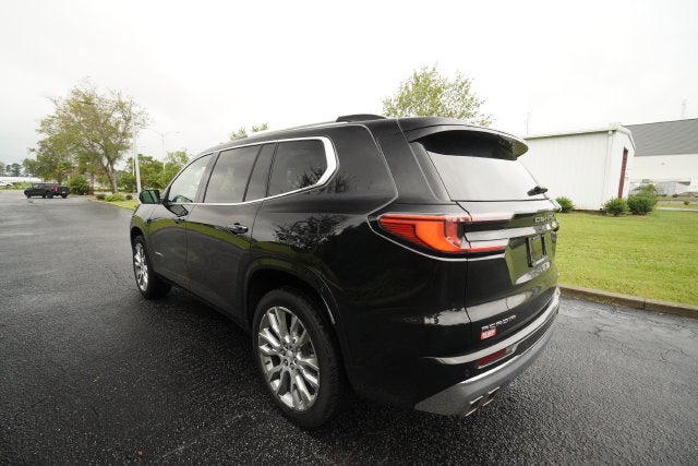 2025 GMC Acadia Denali