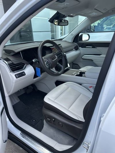 2025 GMC Acadia Denali