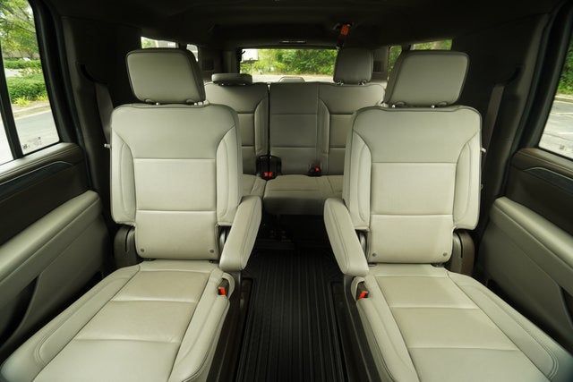 2024 GMC Yukon XL SLT