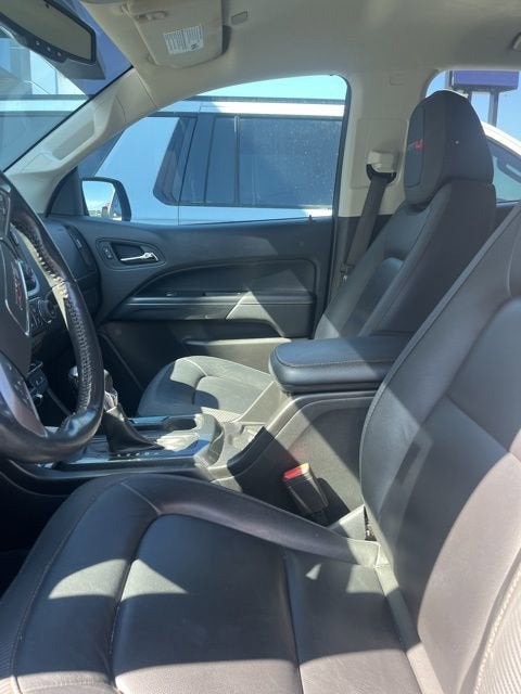 2022 GMC Canyon AT4 - Leather