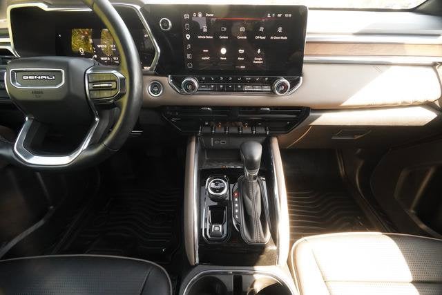 2023 GMC Canyon Denali