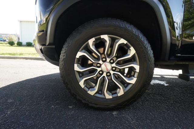 2023 GMC Canyon Denali