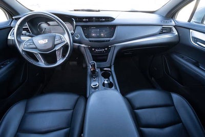 2022 Cadillac XT5 Luxury