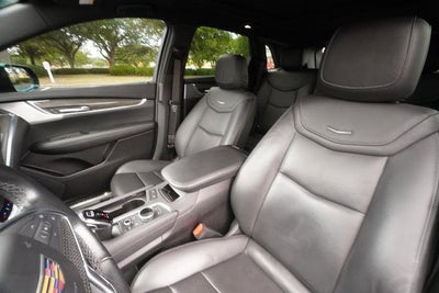 2023 Cadillac XT5 Sport