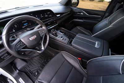 2023 Cadillac Escalade Sport