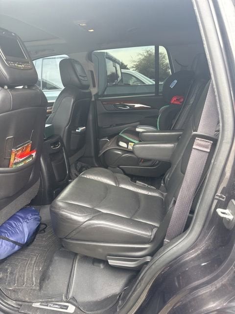 2016 Cadillac Escalade Luxury Collection