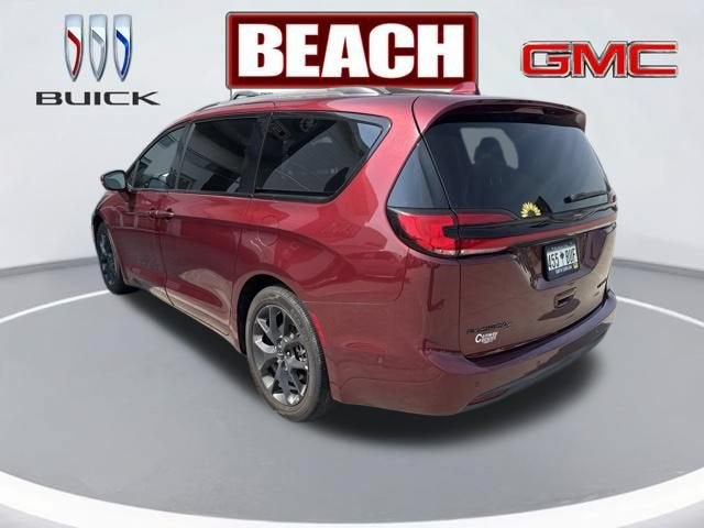 2022 Chrysler Pacifica Limited