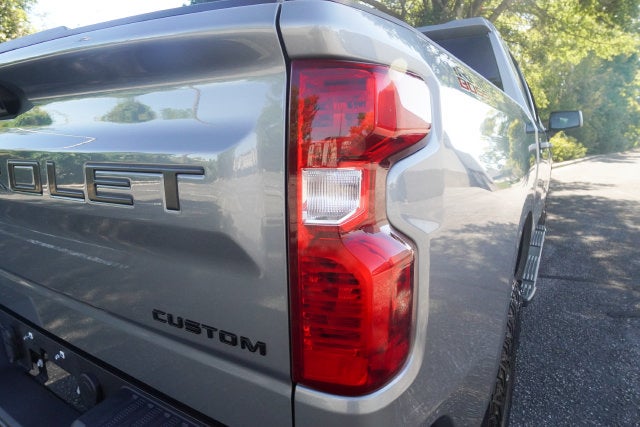 2023 Chevrolet Silverado 1500 Custom Trail Boss