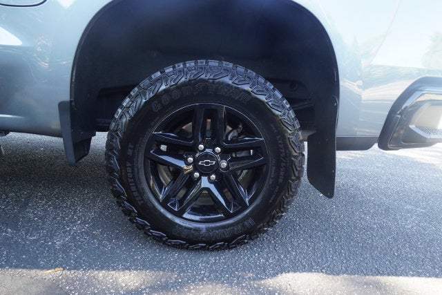 2023 Chevrolet Silverado 1500 Custom Trail Boss