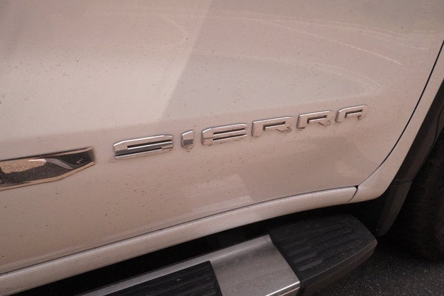 2022 GMC Sierra 1500 Limited SLT