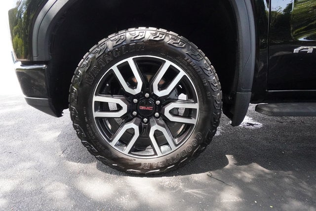 2024 GMC Sierra 1500 AT4