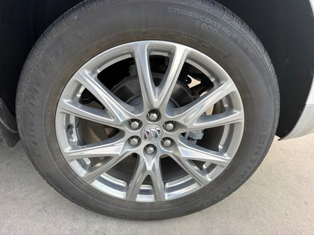 2023 Buick Enclave Premium