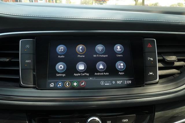 2023 Buick Enclave Essence