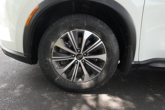 2024 INFINITI QX60 PURE