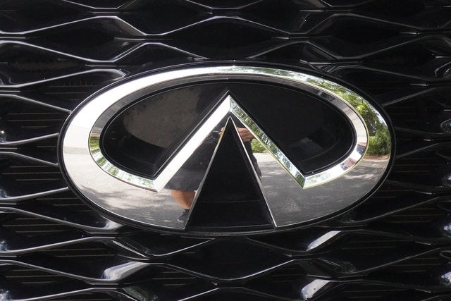 2024 INFINITI QX60 PURE