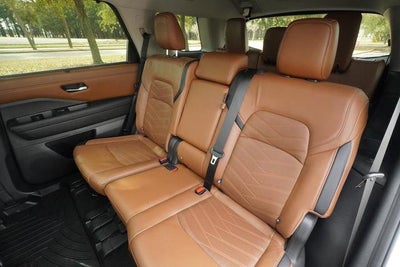 2022 Nissan Pathfinder Platinum