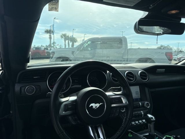 2021 Ford Mustang EcoBoost