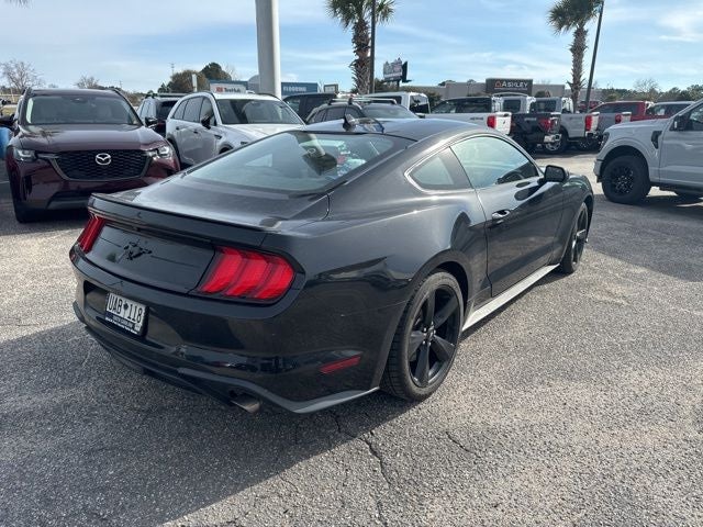 2021 Ford Mustang EcoBoost