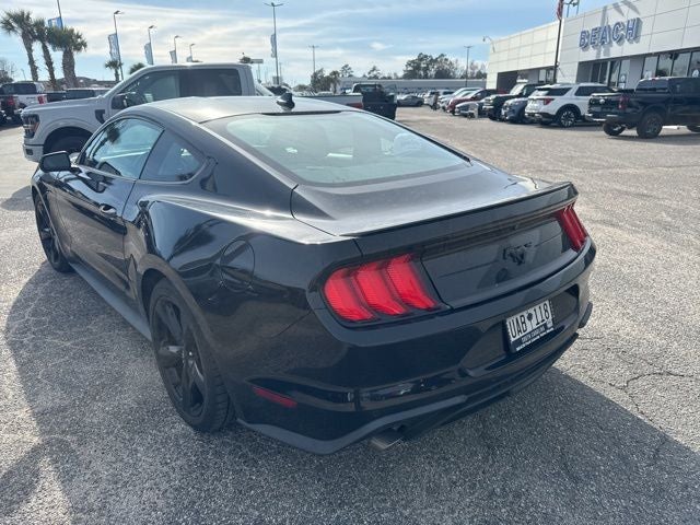 2021 Ford Mustang EcoBoost
