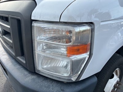 2021 Ford E-350SD Base Cutaway