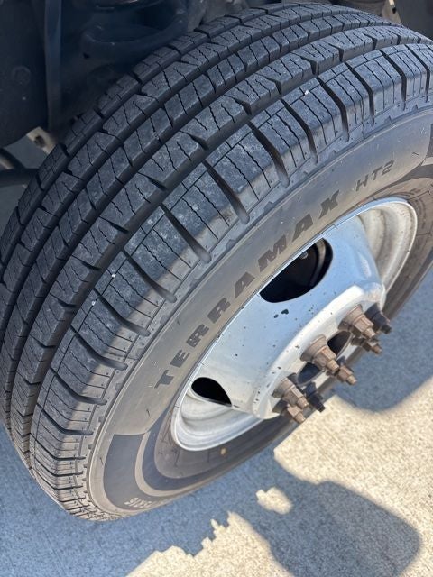 2024 Ford E-350SD Base Cutaway