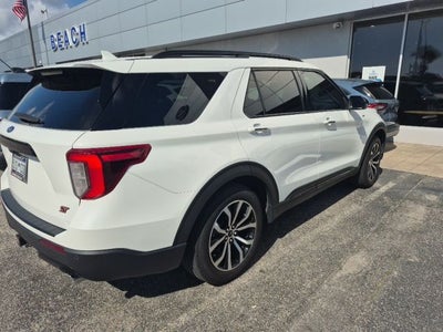 2023 Ford Explorer ST-Line