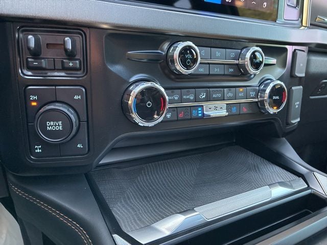 2024 Ford F-250SD Platinum