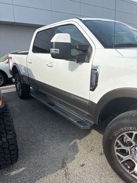 2020 Ford F-250SD Lariat