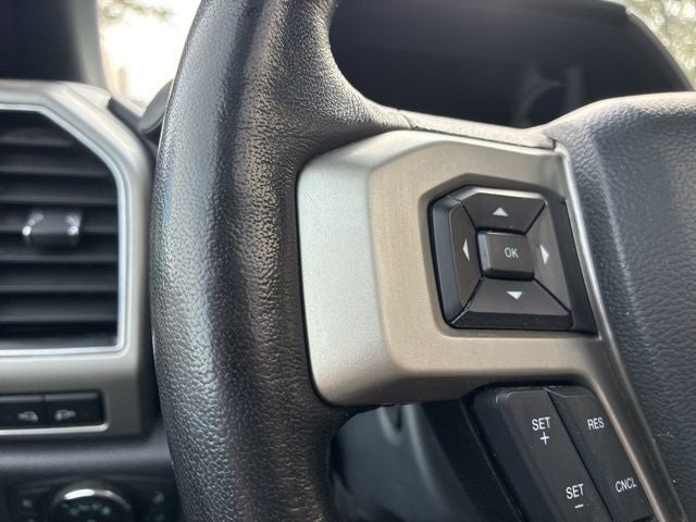 2022 Ford F-350SD Lariat