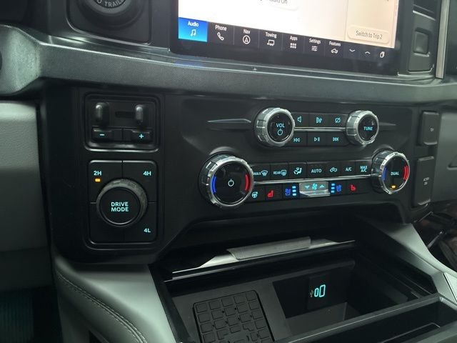 2024 Ford F-350SD Limited DRW