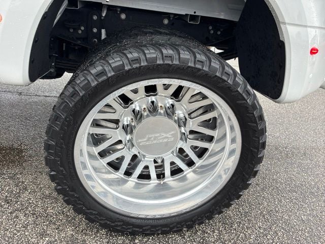2024 Ford F-450SD Limited DRW