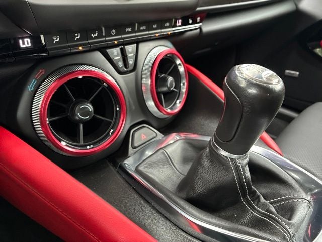 2024 Chevrolet Camaro 2LT 2LT