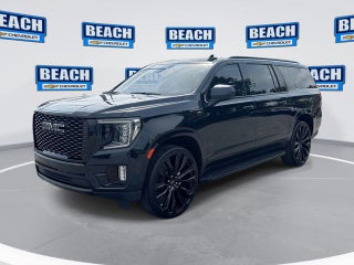 2023 GMC Yukon XL SLE
